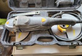 Location outil Meuleuse Électrique près de Les Villages Vovéens