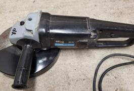 Location outil Meuleuse Électrique près de Brest