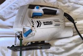 Location outil Scie sauteuse Filaire Mac allister près de Maureilhan