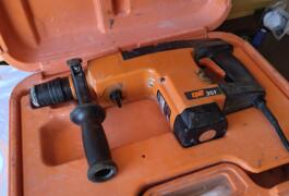 Location outil Marteau piqueur Électrique Spit près de Maureilhan