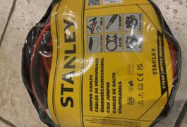 Location outil Cables de démarrage Stanley près de Orange