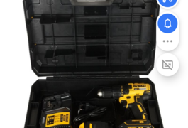 Location outil Perceuse Sans-fil Dewalt près de Canéjan