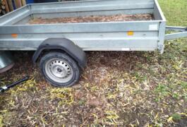 Location outil Remorque Moins de 750kg près de Chepy