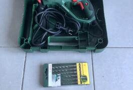 Location outil Burineur perforateur Électrique Bosch près de Pessac