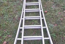 Location outil Échelle Coulissante près de Retheuil