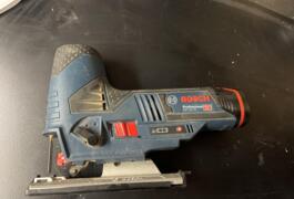 Location outil Scie sauteuse Sans-fil Bosch pro près de Balma