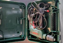 Location outil Perceuse Électrique Bosch près de Angers