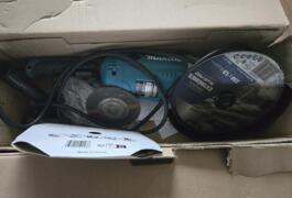 Location outil Découpeuse à disque Électrique Makita près de Trangé