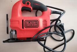 Location outil Scie sauteuse Filaire Black et decker près de Carquefou