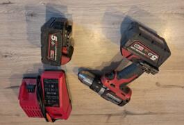 Location outil Perceuse Sans-fil Milwaukee près de Le Barroux