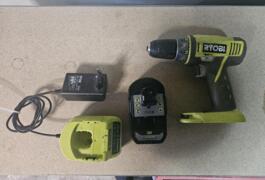 Location outil Perceuse Sans-fil Ryobi près de Paudy