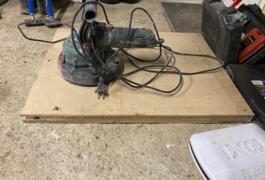 Location outil Ponceuse Électrique Parkside près de Laboissière-en-Thelle