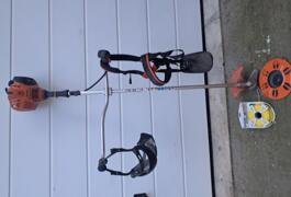 Location outil Débroussailleuse Thermique Stihl près de Le Barroux