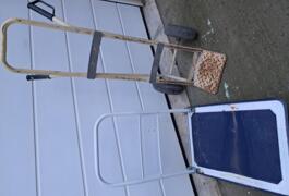 Location outil Diable près de Le Barroux