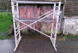 Location outil Échafaudage près de Locmalo