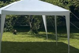 Location outil Tonnelle 6m par 3m près de Corbeil-Essonnes