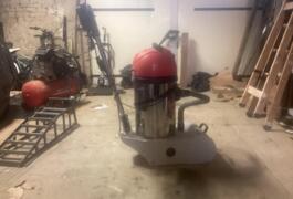 Location outil Ponceuse parquet près de Uchizy