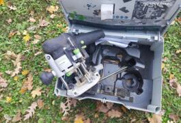 Location outil Défonceuse à bois Électrique Festool près de Revel