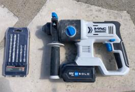 Location outil Burineur perforateur Électrique Mac allister près de Joué-lès-Tours