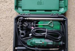 Location outil Meuleuse de précision filaire Parkside près de Pont-Péan