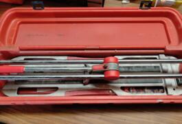 Location outil Coupe carreaux Manuel près de Le Boupère