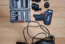 Location outil Visseuse Électrique Bosch pro près de Bessancourt