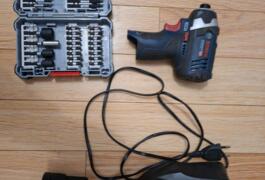 Location outil Visseuse Électrique Bosch pro près de Bessancourt