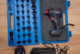 Location outil Visseuse Électrique Bosch pro près de Bessancourt