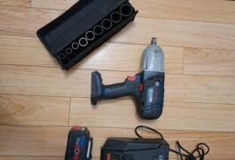 Location outil Visseuse Électrique Bosch pro près de Bessancourt