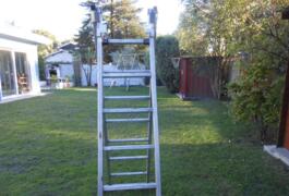 Location outil Échelle Transformable près de Saint-Jean-d'Illac