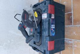 Location outil Scie circulaire à métaux Bosch près de La Rochelle