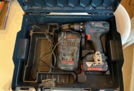 Location outil Perceuse Sans-fil Bosch pro près de Louveciennes