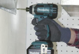 Location outil Visseuse Sans-fil Makita près de Les Mureaux