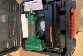 Location outil Cloueur Pneumatique Parkside près de Montaud