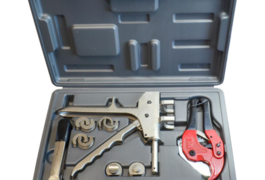 Location outil Pince à sertir près de Cholet