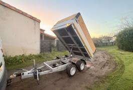 Location outil Remorque Plus de 750kg près de Montrevault-sur-Èvre