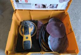 Location outil Ponceuse Électrique près de Feugères