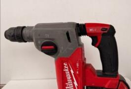 Location outil Perceuse Sans-fil Milwaukee près de Le Havre