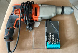 Location outil Perceuse Électrique Black et decker près de Marlieux