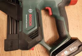 Location outil Cloueur Électrique Bosch près de Clichy