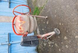 Location outil Bétonnière 135 Altrad près de Labastide-Saint-Pierre