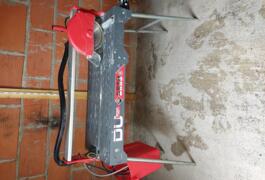 Location outil Coupe carrelage près de Labastide-Saint-Pierre