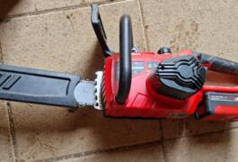 Location outil Tronçonneuse Électrique Einhell près de Auch