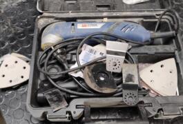 Location outil Outil multifonction Électrique Dexter près de Orcines