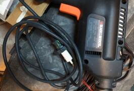 Location outil Perceuse Électrique Black et decker près de Malakoff