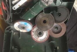 Location outil Meuleuse Électrique près de Malakoff