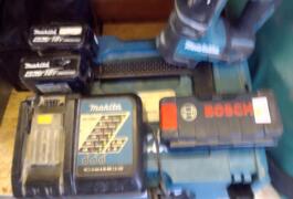 Location outil Burineur perforateur Électrique Makita près de Castelnaudary