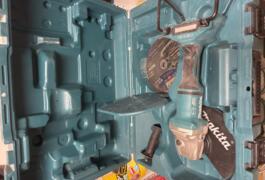 Location outil Meuleuse Sans-fil Makita près de Athies