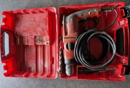 Location outil Perceuse Électrique Hilti près de Mios
