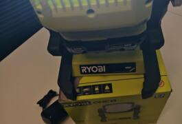 Location outil Éclairage Ryobi près de Yenne